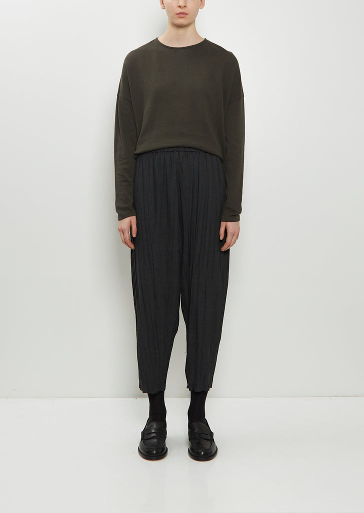 Stretch Pleated Pants