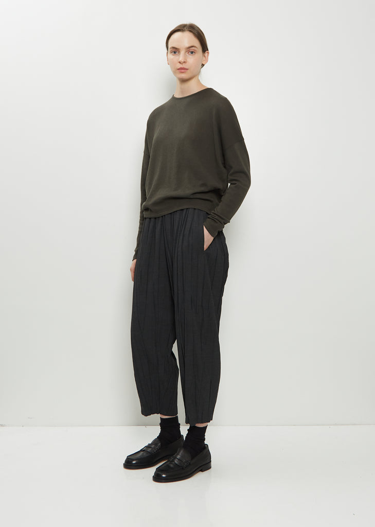 Stretch Pleated Pants