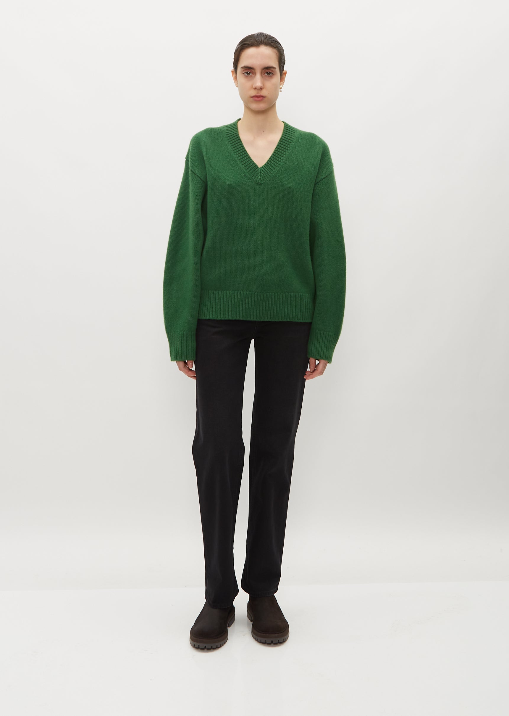 V-Neck Wool Cashmere Knit – La Garçonne