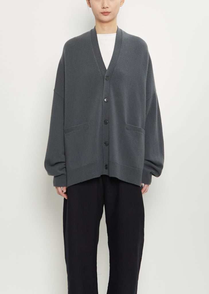 n°24 Tokio Stretch Cashmere Cardigan — Lake