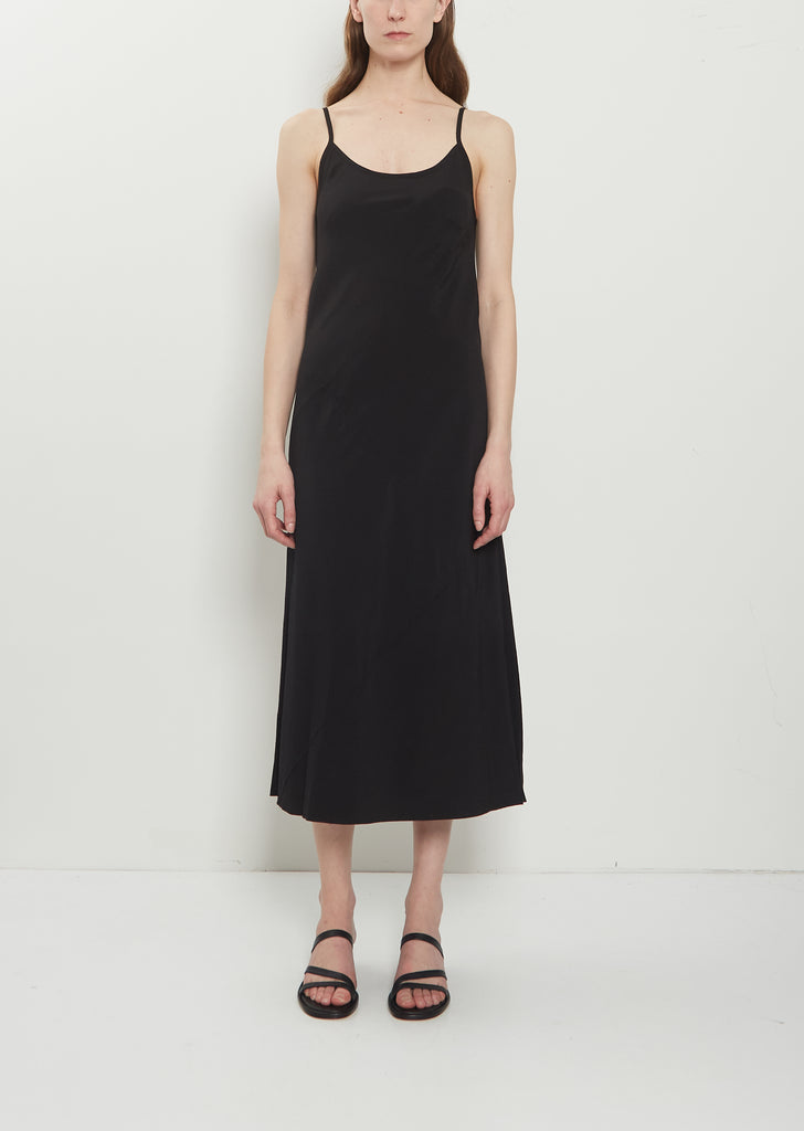 Bias Fluid Slip — Black