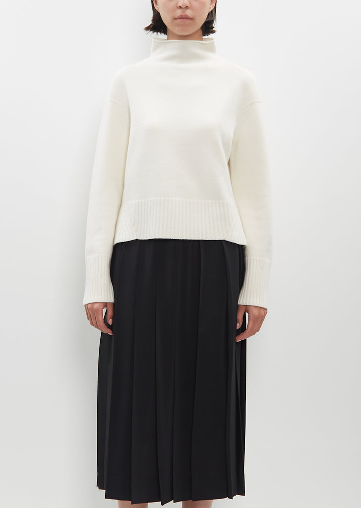 Julie Cropped Sweater — Natural