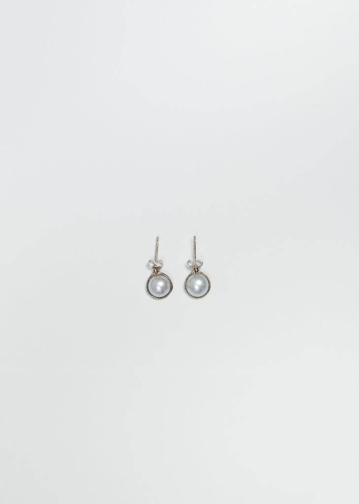 Bijoux Half Cut Pearl White Gold Earrings