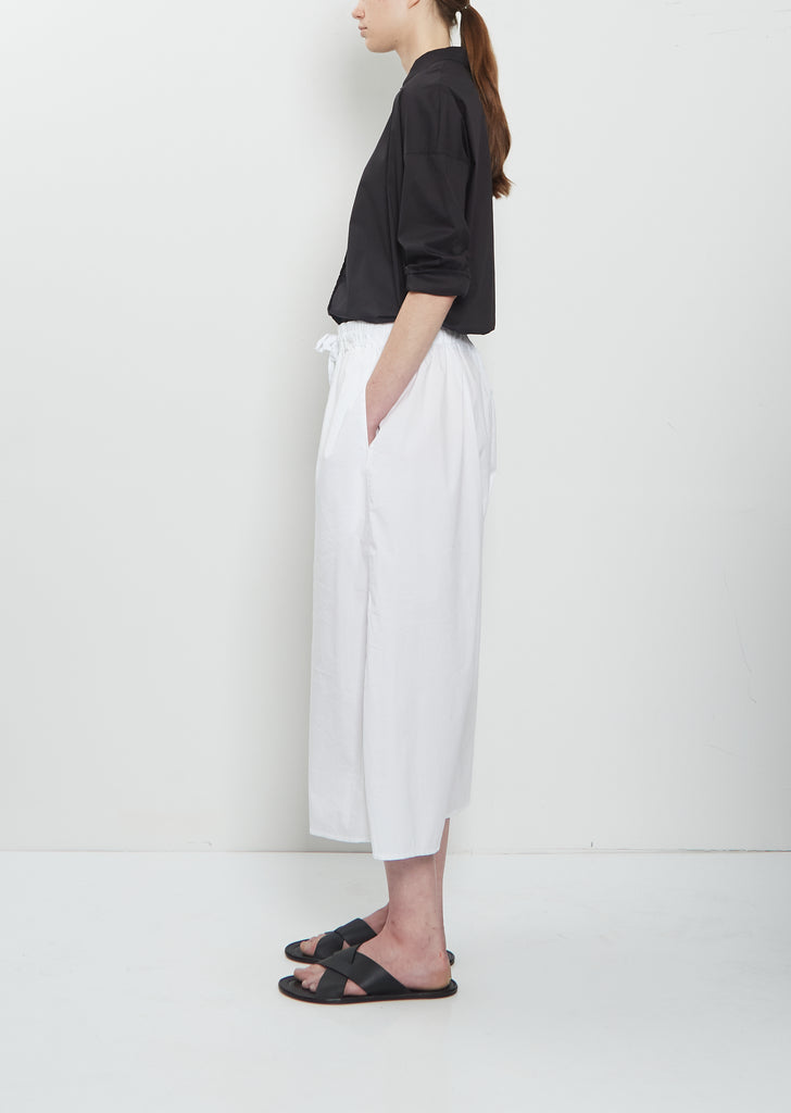 Stretch Light Canvas Cropped Trousers — White