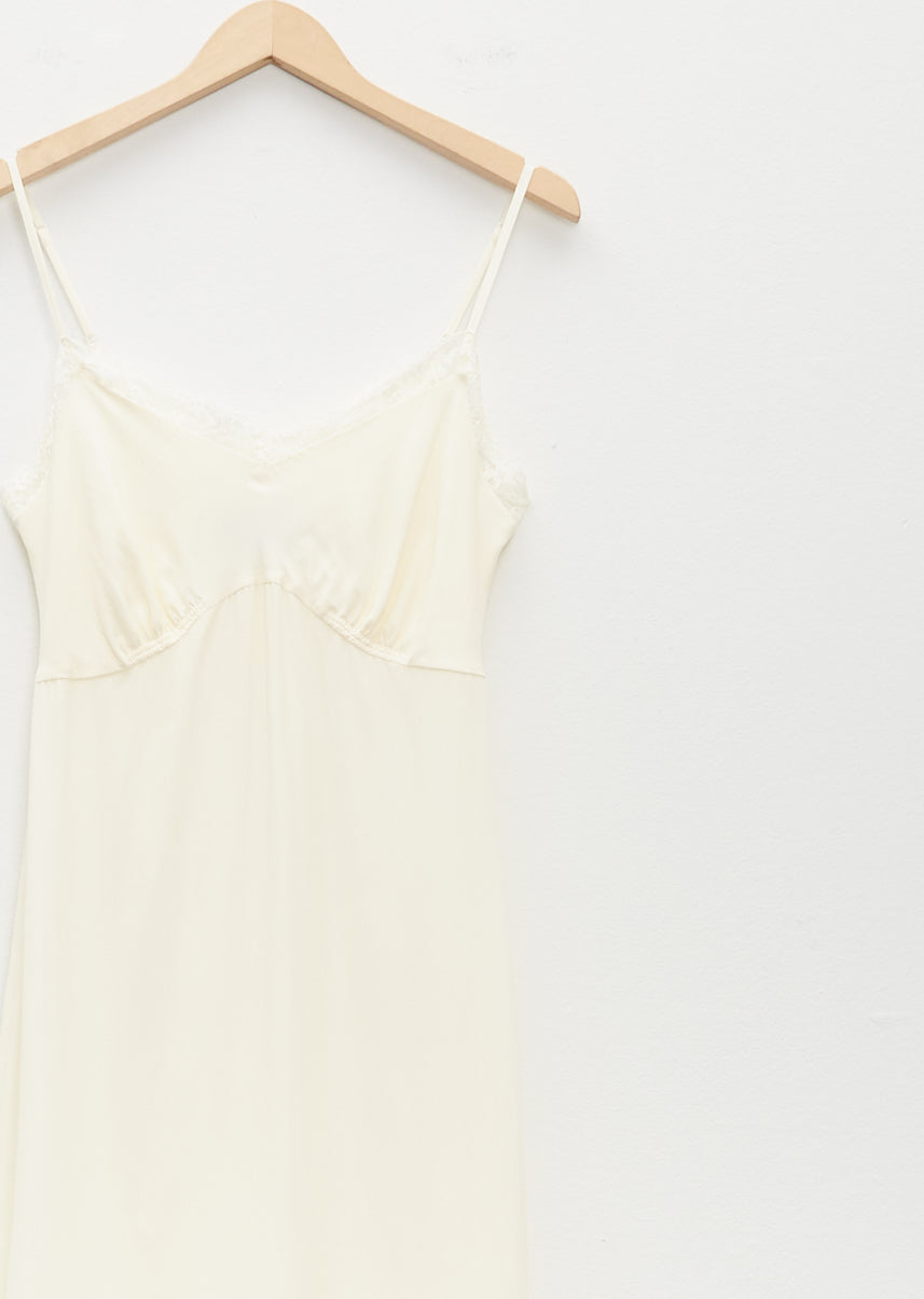 Slip Dress W/ Deep Lace Trim Cream La Garonne Slip Dress W/ Deep Lace Trim Cream La Garonne