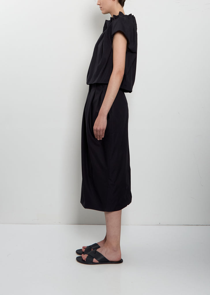 Pleated Waist Pencil Skirt — Black