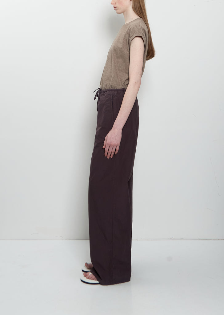 Garment-Dyed Finx Drawstring Pants — Brown