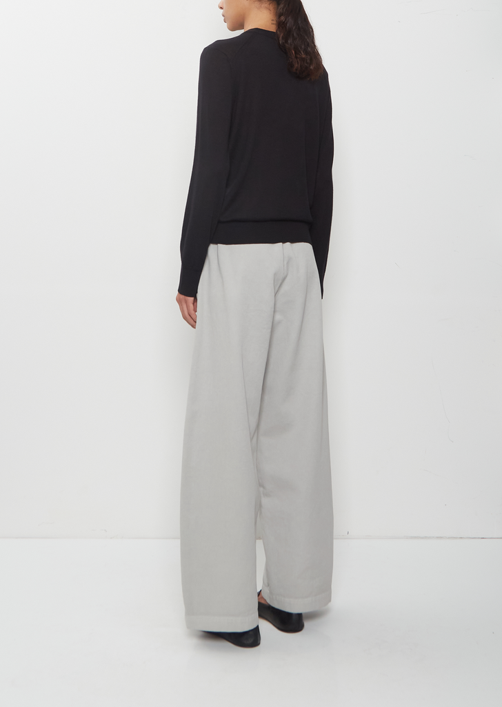 Ditto Fine Cashmere Sweater — Black
