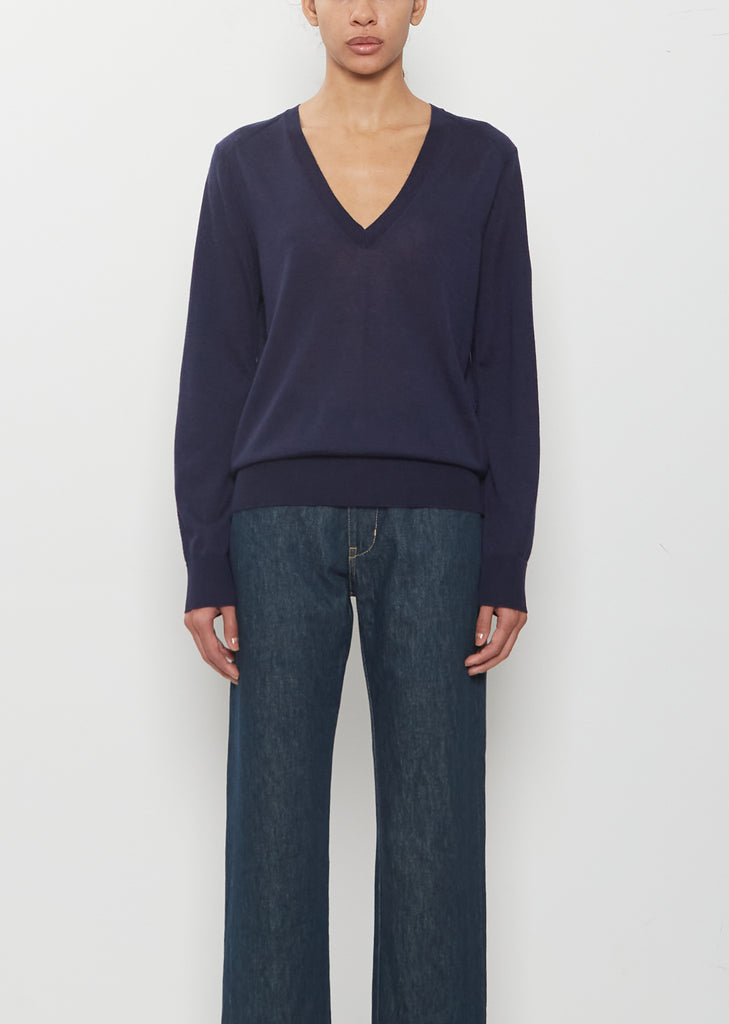 Julio Fine Cashmere V-Neck Sweater