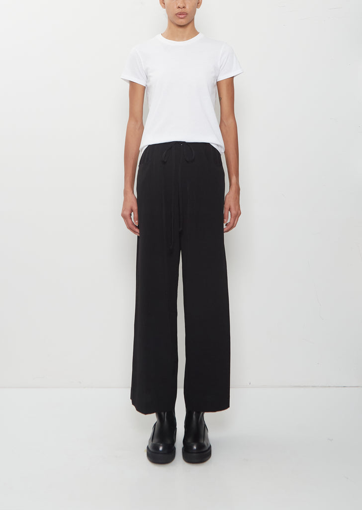 Crepe Wide Pants — Black