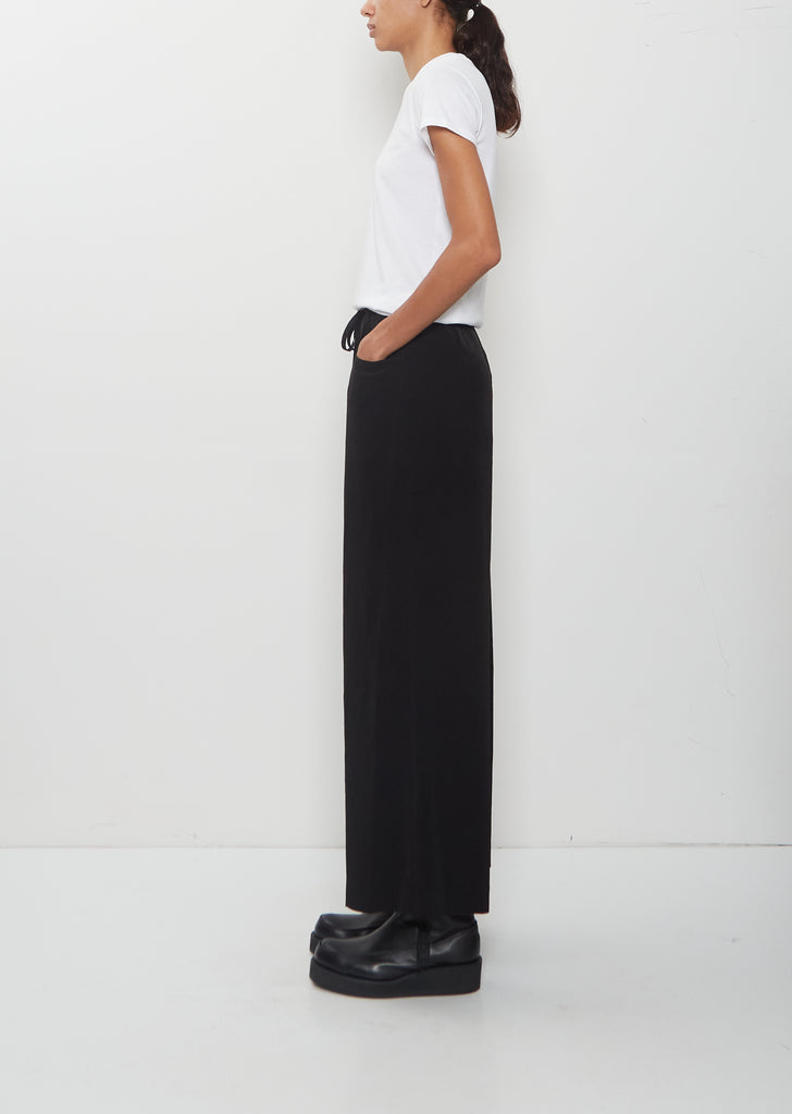Crepe Wide Pants — Black