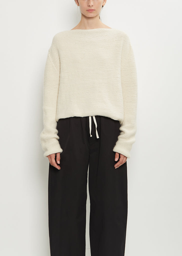 Aviao Hand-Knitted Merino Wool Sweater — Off White