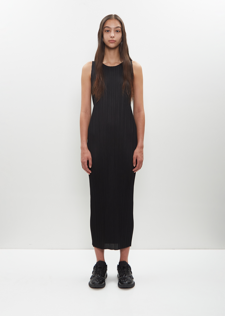 Basics Pleated Dress