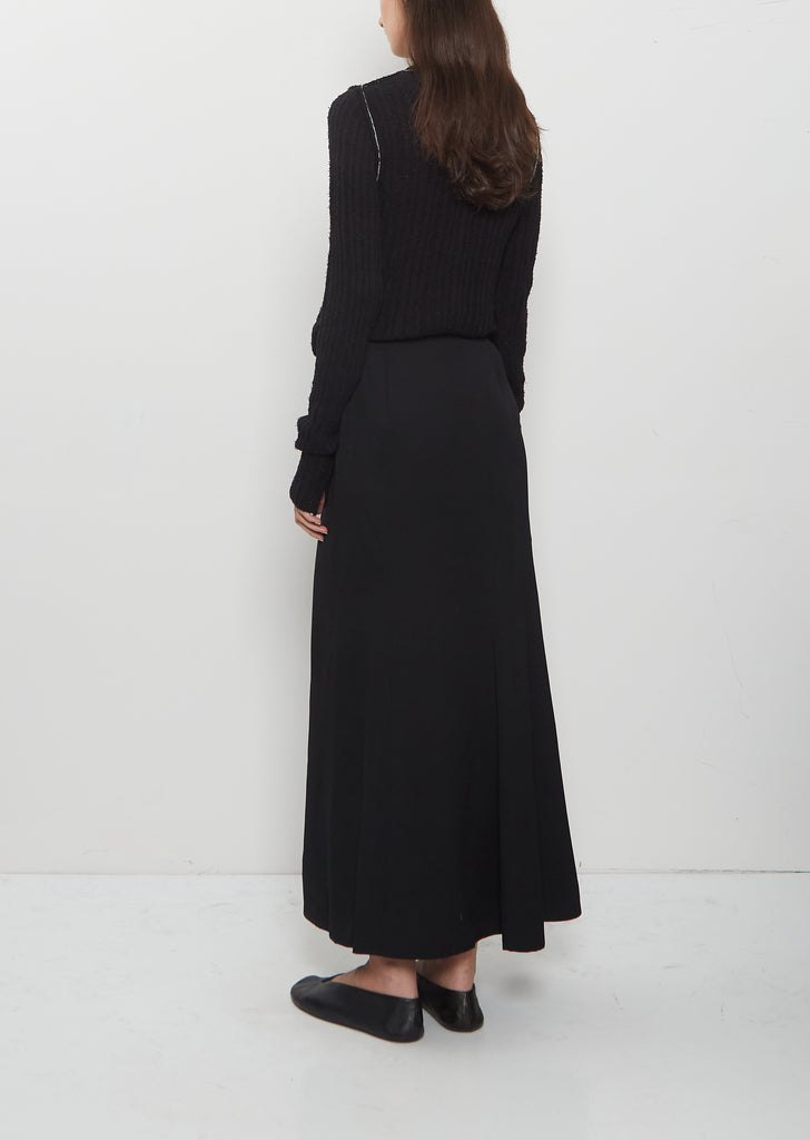 Diagonal Cutting Long Skirt