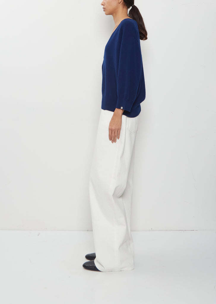 n°491 Pearl V-Neck Sweater — Midnight