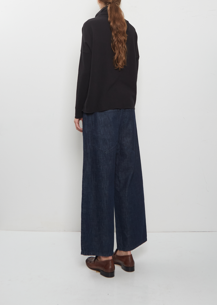 Heavy Jersey Turtleneck — Black