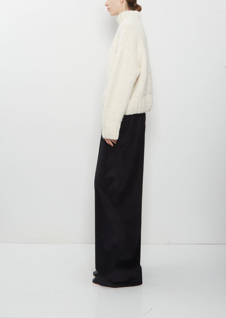 Handknit Mockneck — Raw White