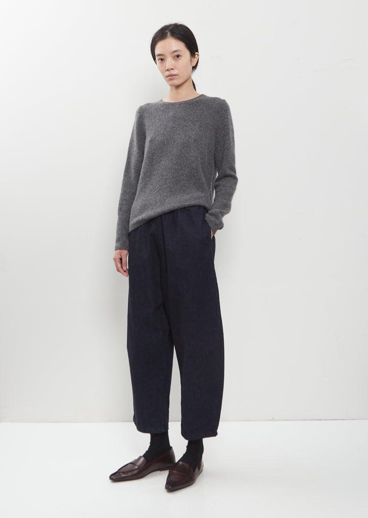 Denim Curved Cropped Pants