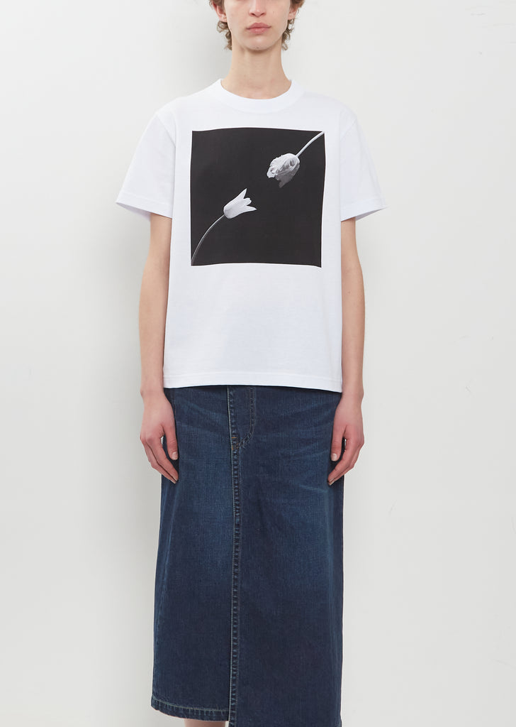 Robert Mapplethorpe Tulip T-Shirt