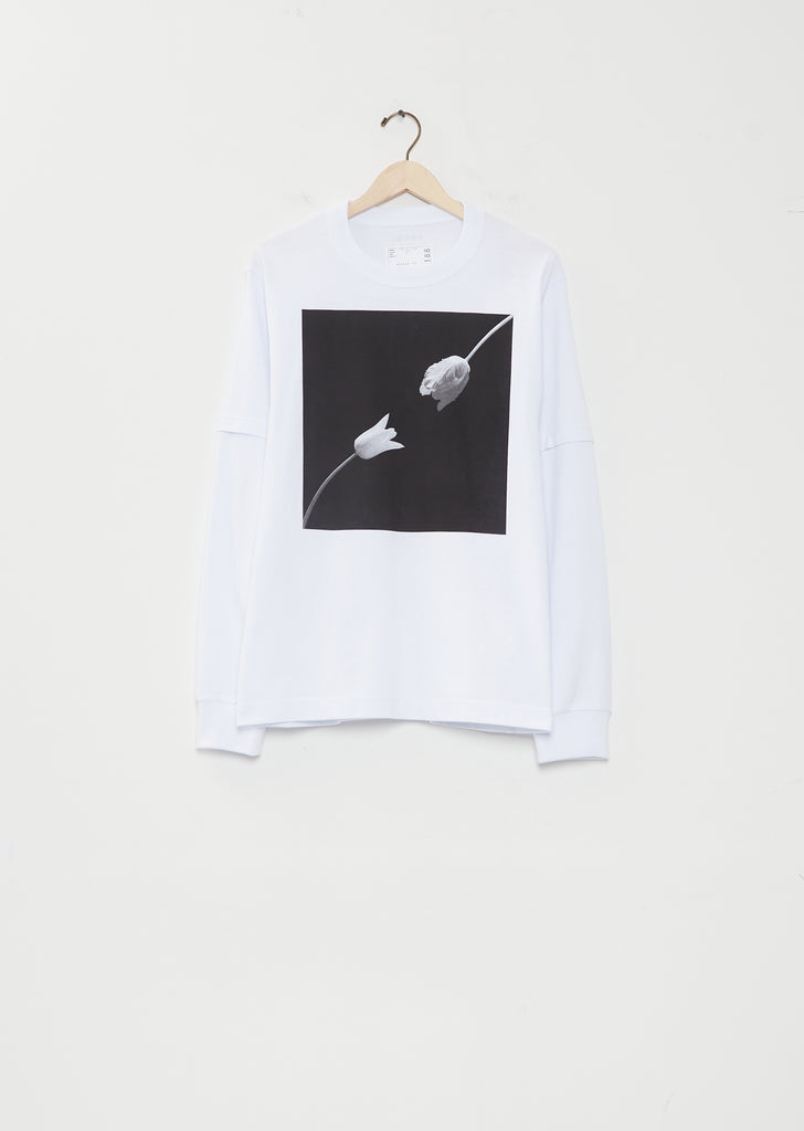 Robert Mapplethorpe Tulip Long Sleeve T-Shirt