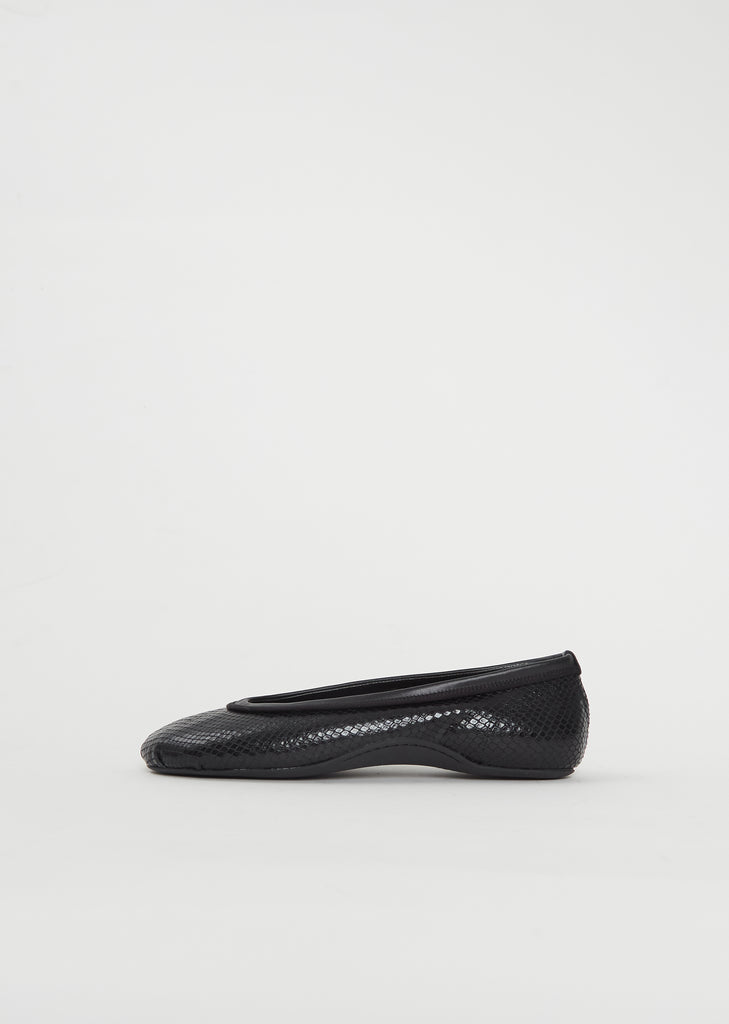 Snake Pattern Flat