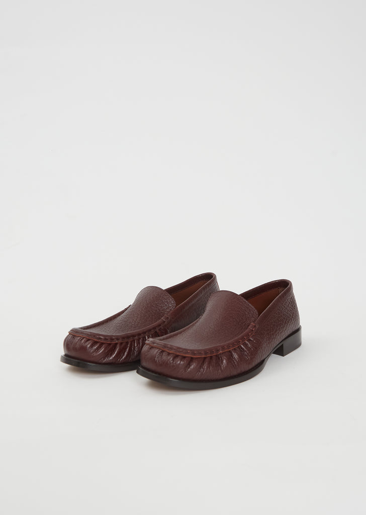 Embossed Round Loafer