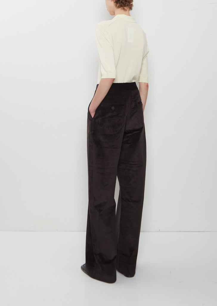 Relaxed Curved Leg Pant