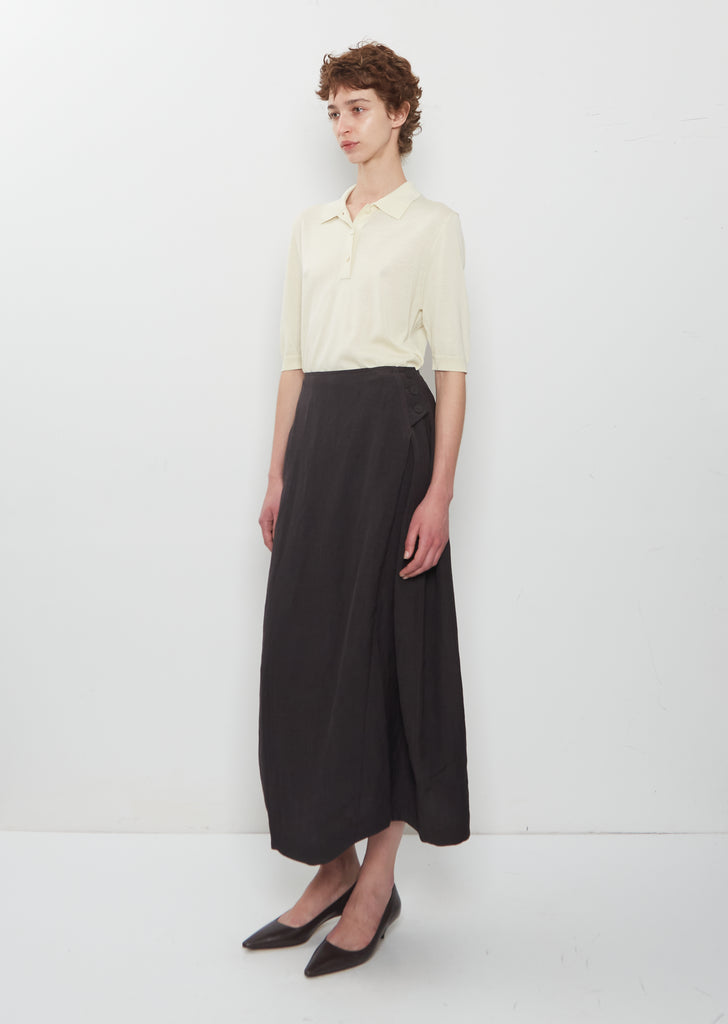 Deep Pleat Curved Skirt