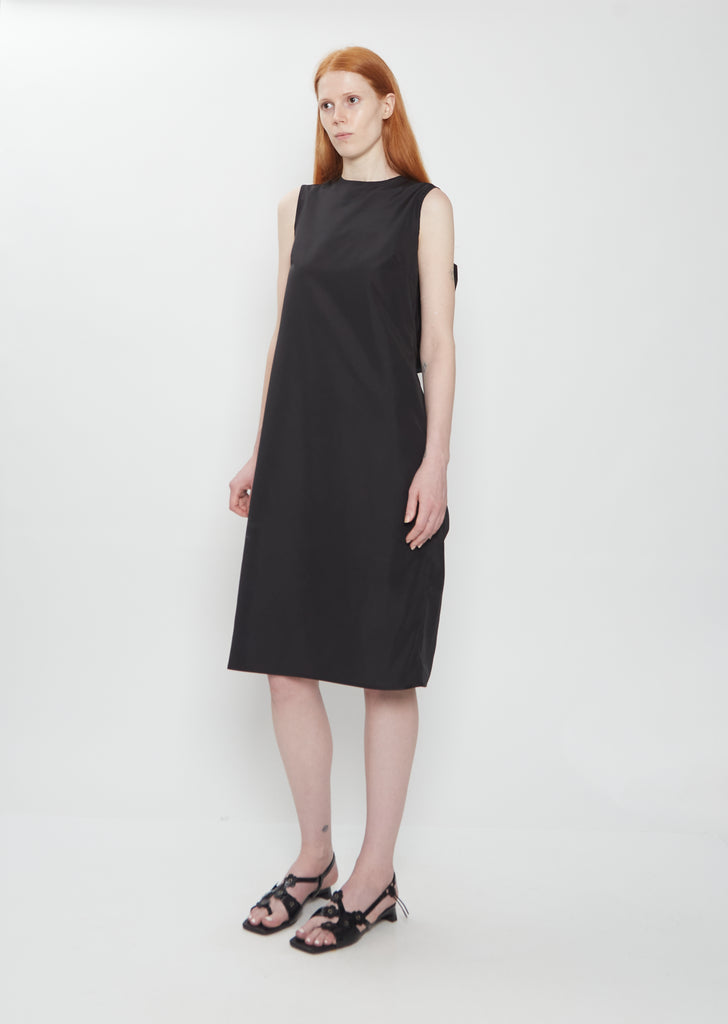 Feero Dress