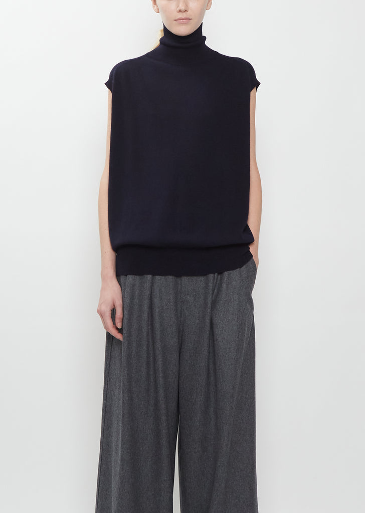 Maia Cashmere Sleeveless Sweater — Midnight