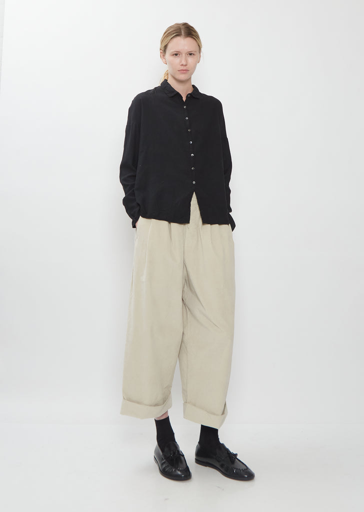 Light Cotton Short Collar Shirt — Black