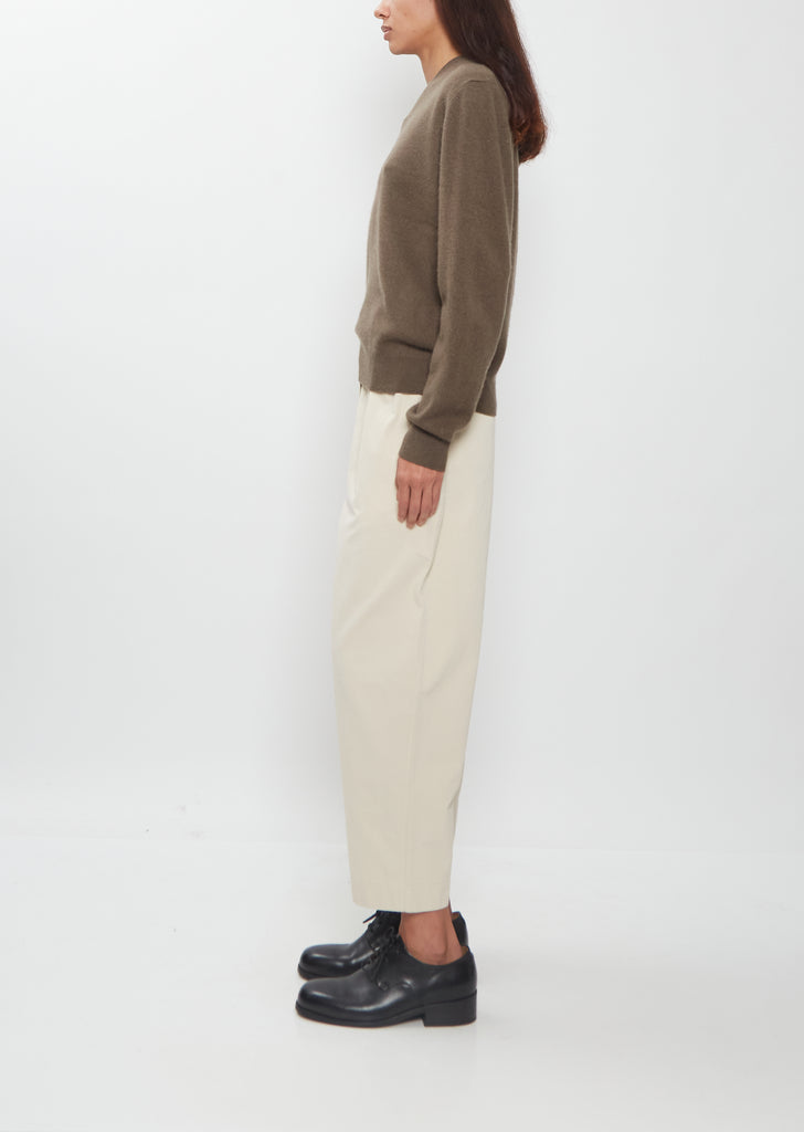 Mini V-Neck Cashmere Sweater — Cacao