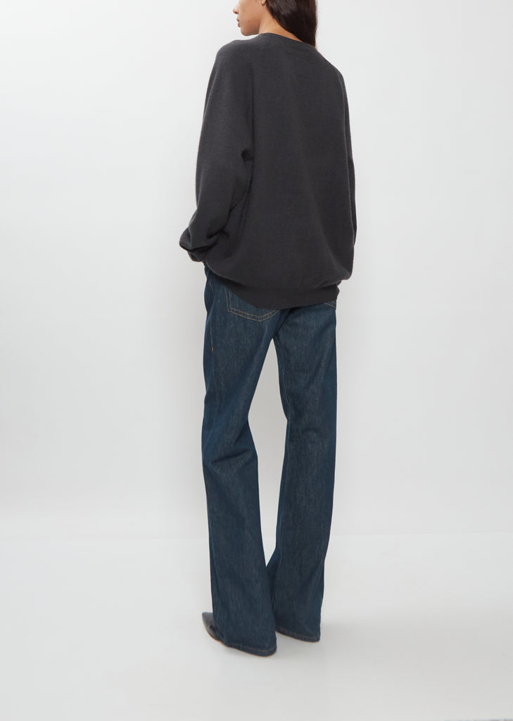 BF R-Neck Cashmere Sweater — Charcoal