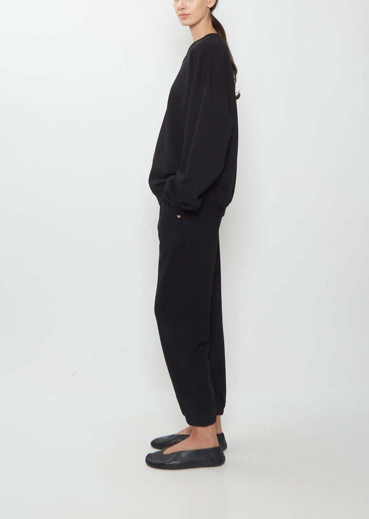 Acadame Sweatpant — Darkest Navy