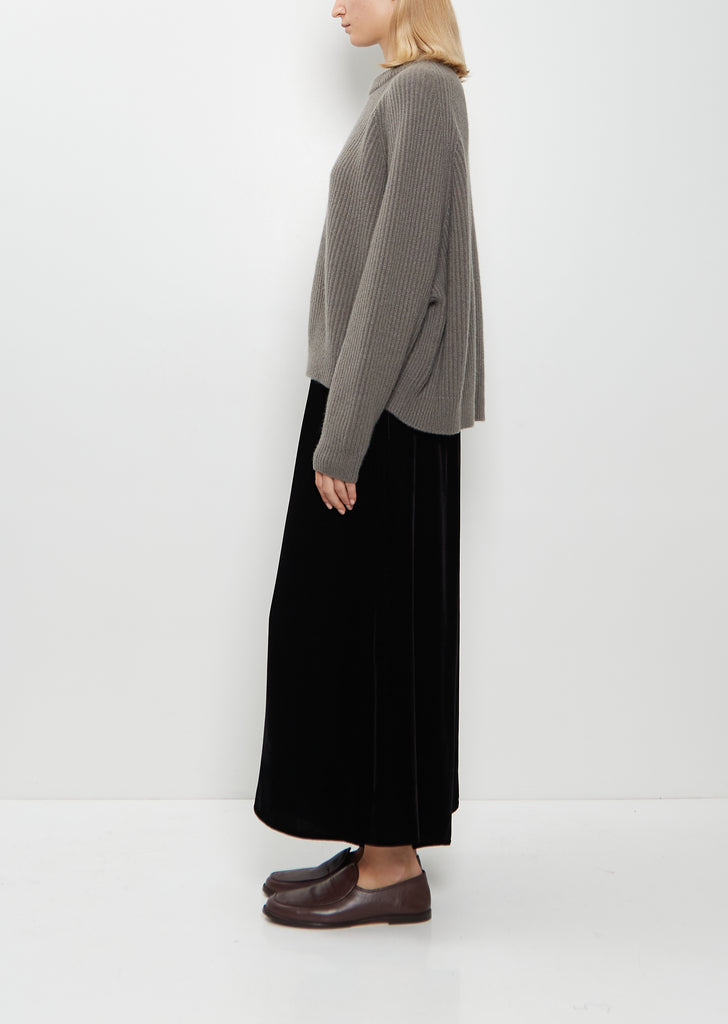 Ribbed Cashmere Sweater — Storm