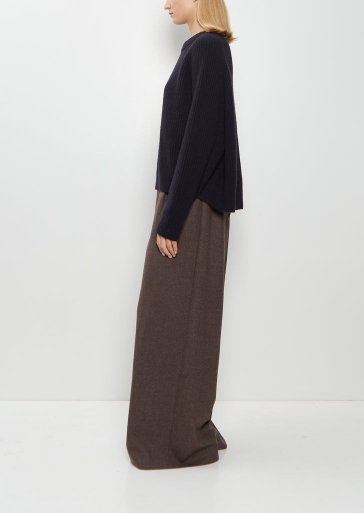 Ribbed Cashmere Sweater — Midnight