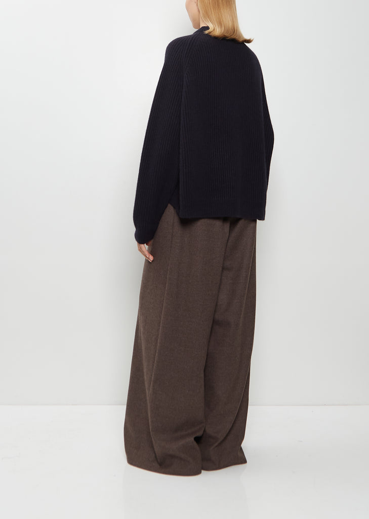 Ribbed Cashmere Sweater — Midnight
