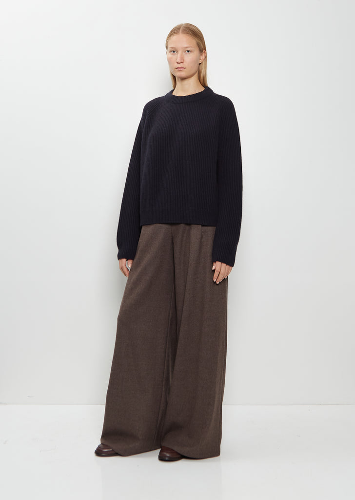 Ribbed Cashmere Sweater — Midnight