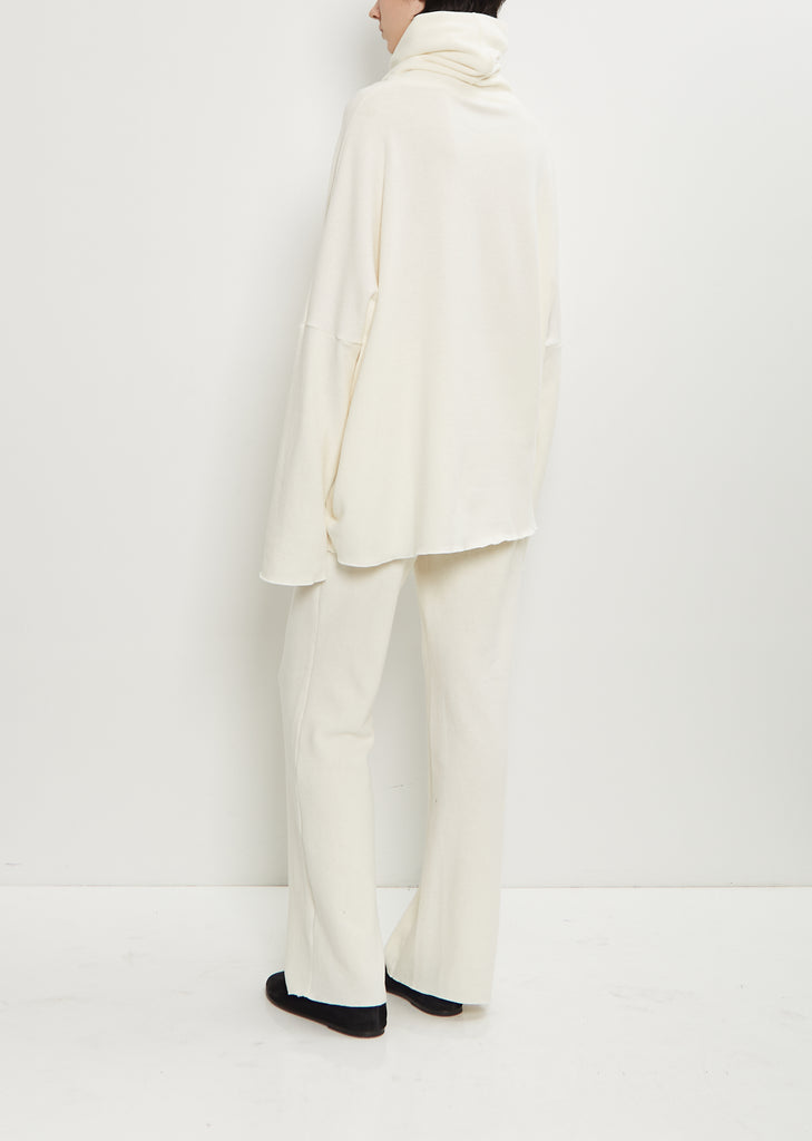 Stretch Jersey Big Big Turtleneck Sweater — Milk