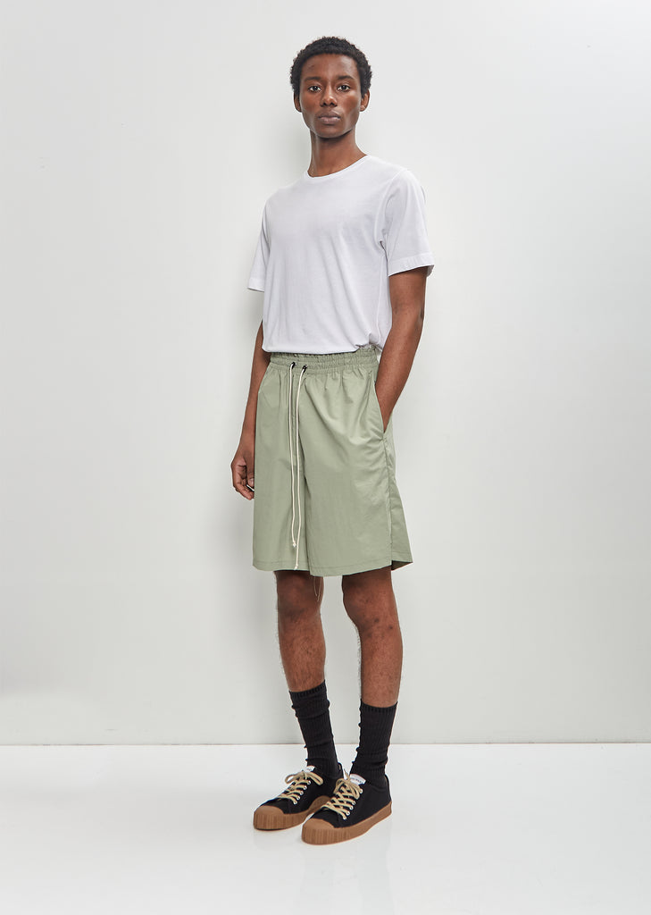 Knee Shorts — Green