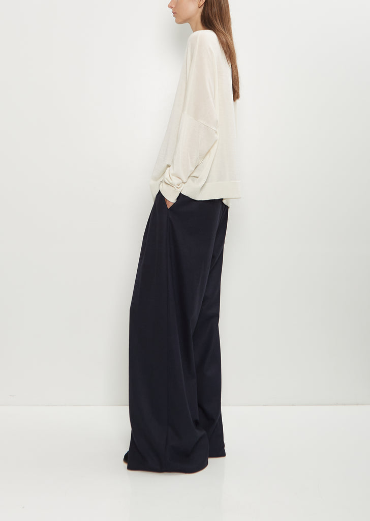 Cashmere Boat Neck Sweater