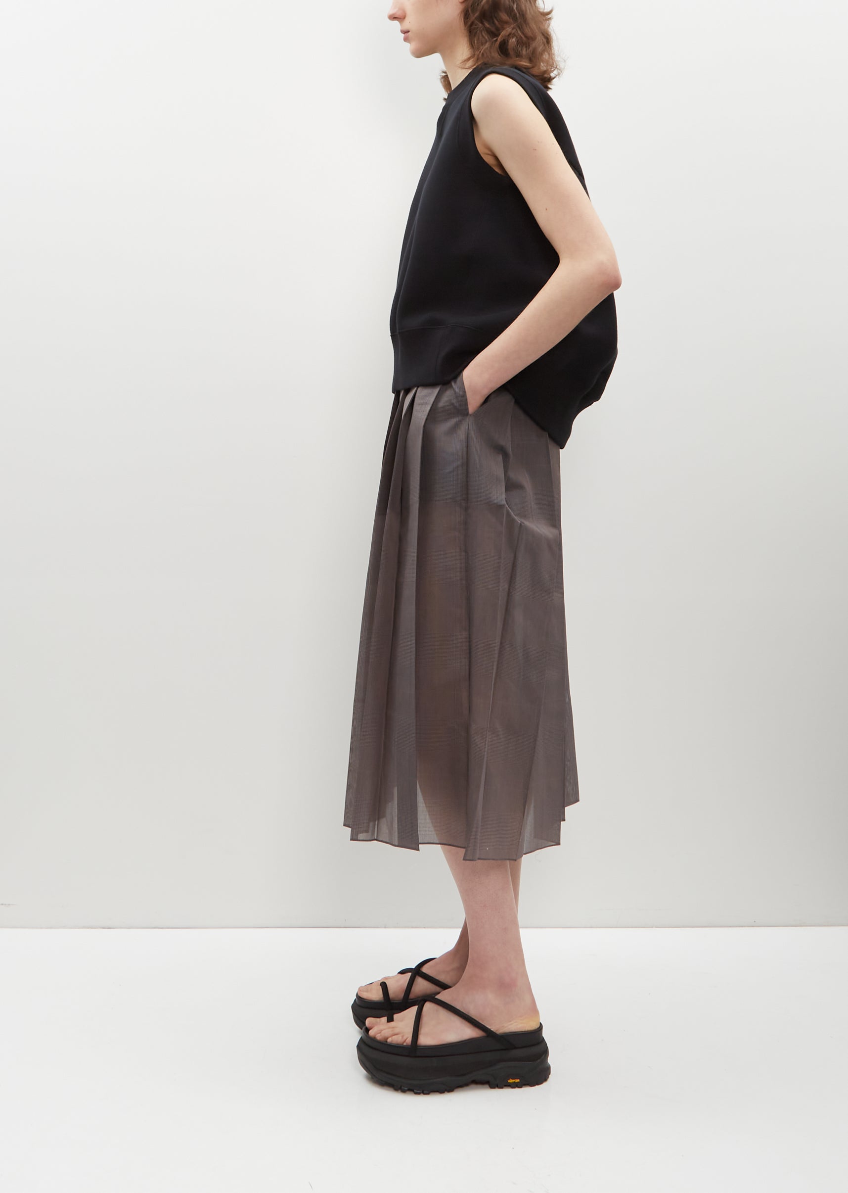 Glencheck Pleated Skirt — Gray – La Garçonne