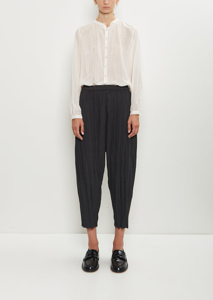 Stretch Pleated Pants