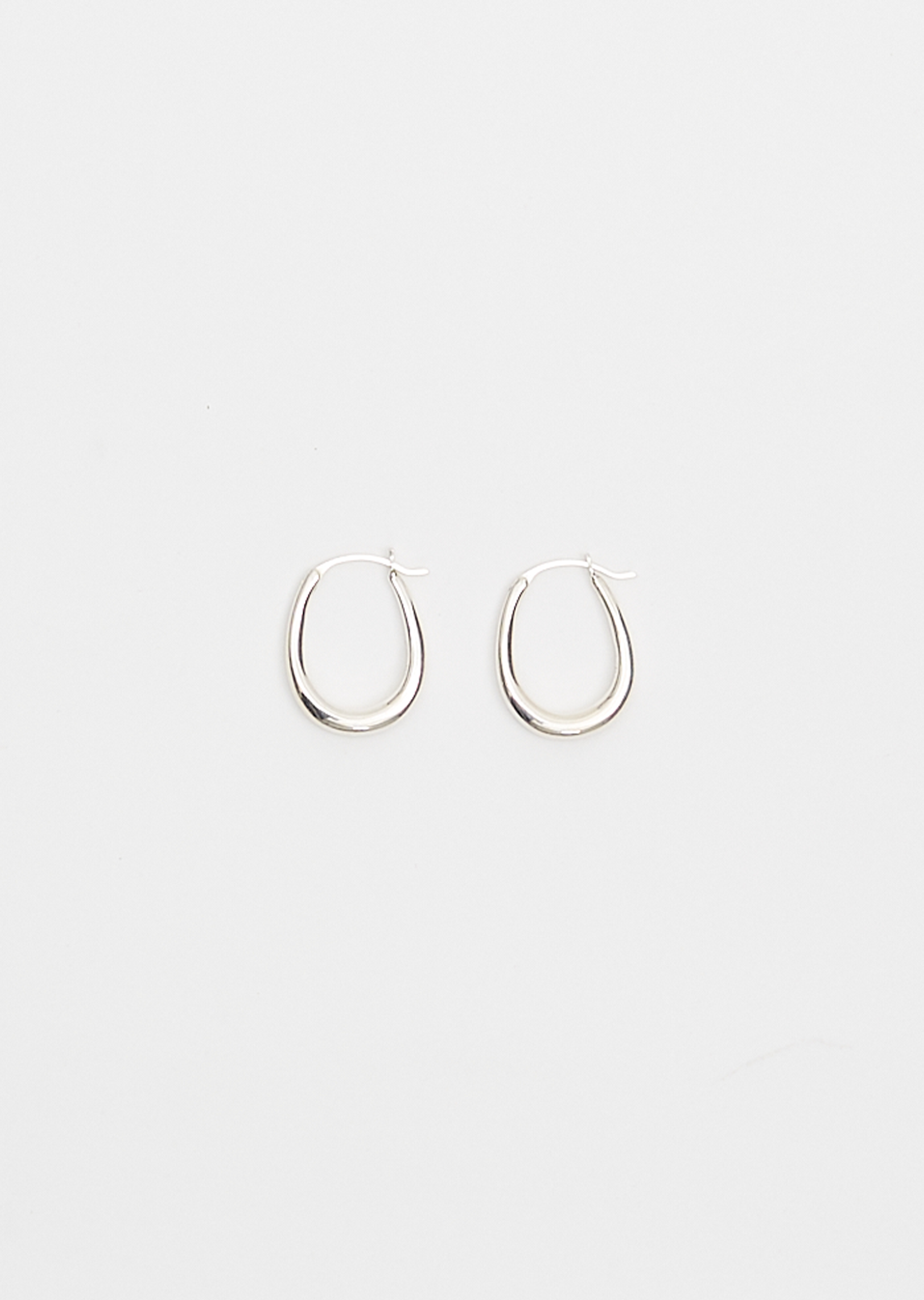 Tiny Egg Hoops – La Garçonne