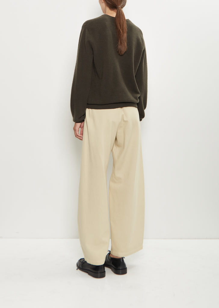 Cashmere Mini R-Neck Sweater — Black Olive