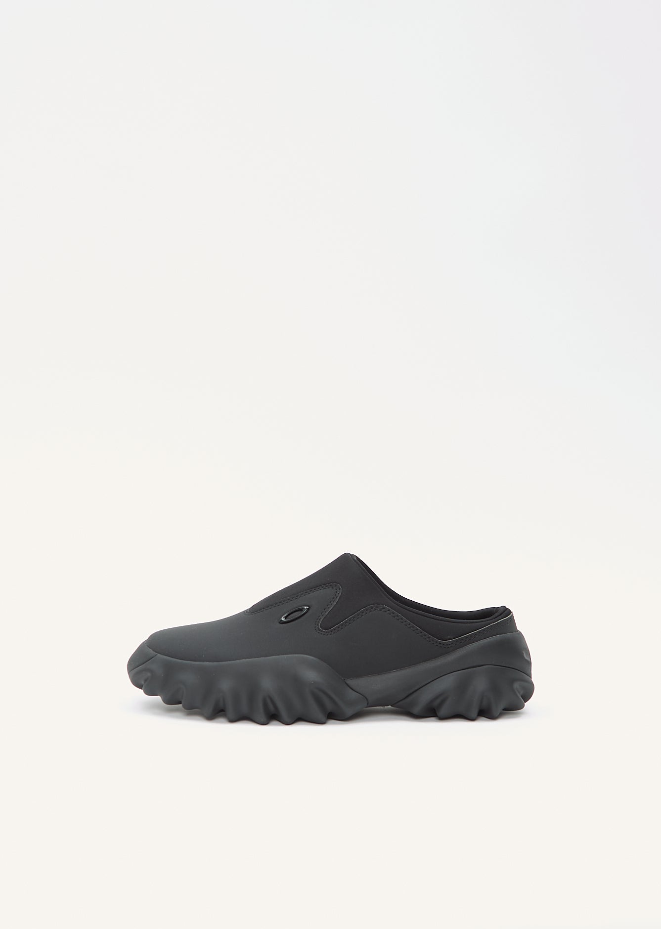 Oakley Slip On – La Garçonne