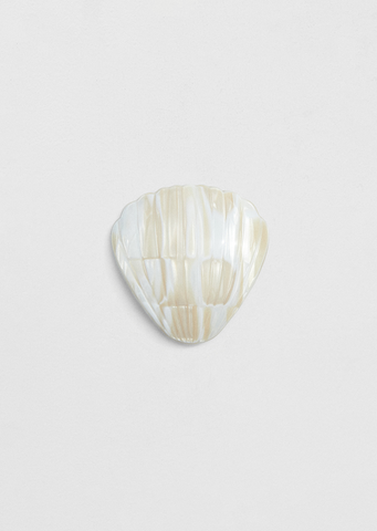 Fan Shell Clip — Mother of Pearl