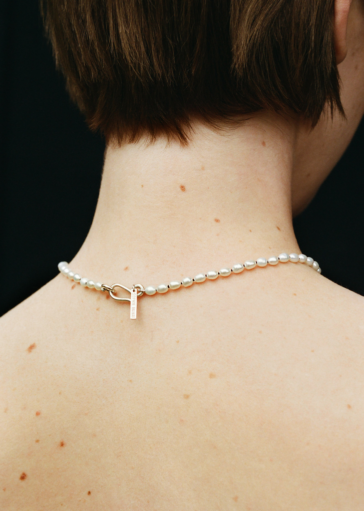 Tiny Pearl Collar