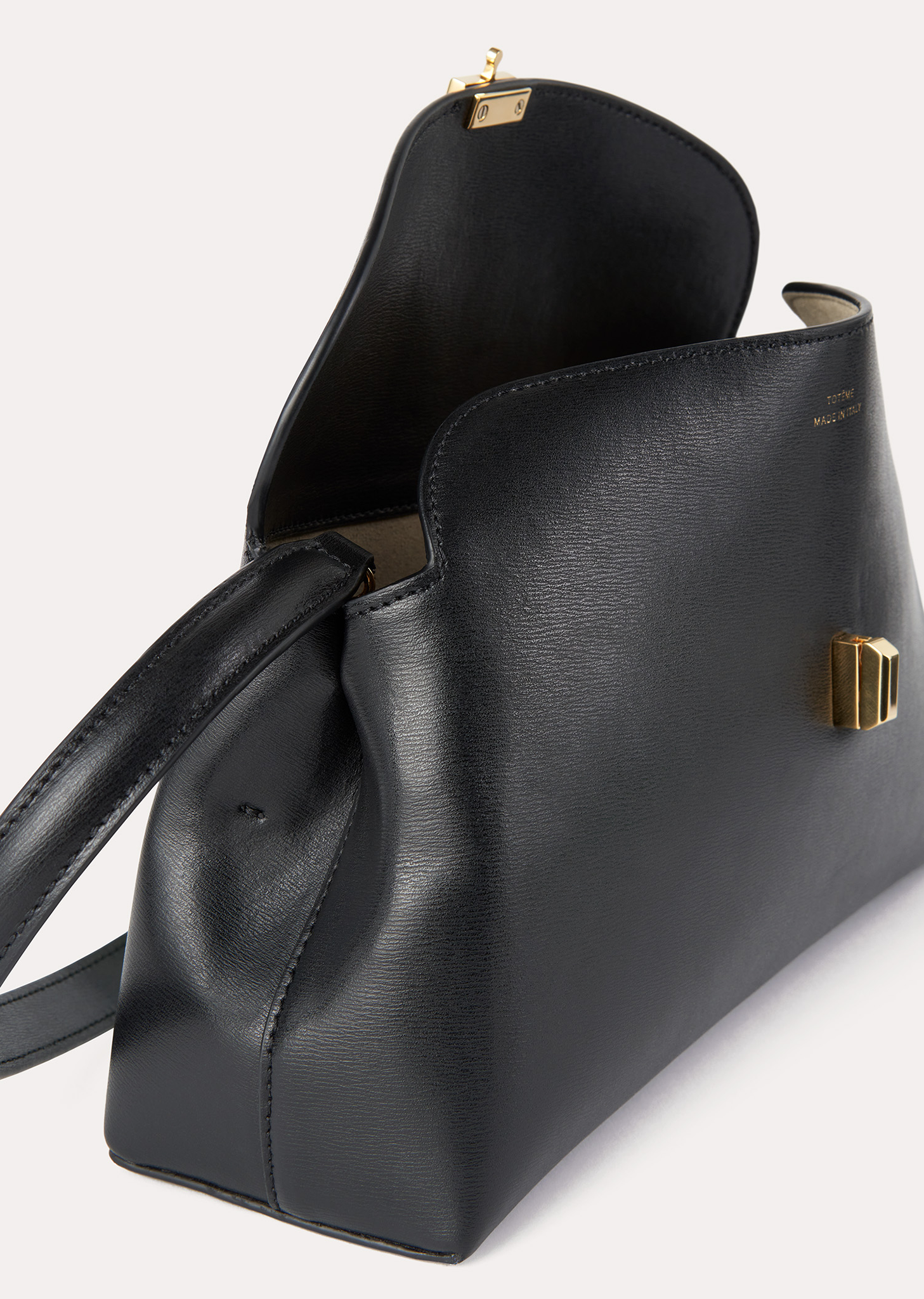 Bottega Veneta black mini pouch clutch bag Archives - STYLE DU