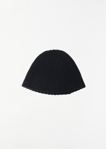 Knit Stitch Hat  — Black